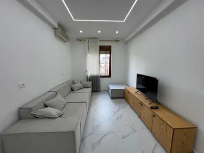 Apartment 1+1 for sale in Qendër, Durrës, 44 m². Photo 2 of 5