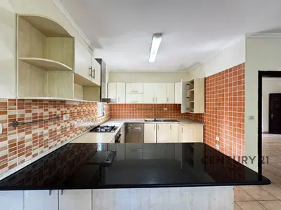 Villa in affitto a Kodra e Priftit, Tirana, 520 m². Foto 5 di 12