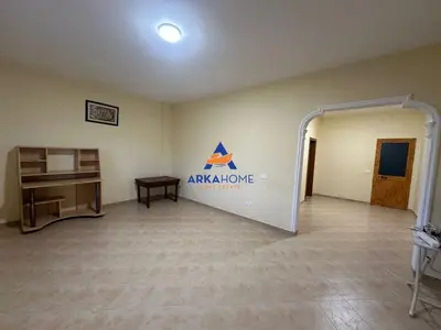 Villa for rent in Farkë, Tirana, 500 m². Photo 11 of 12