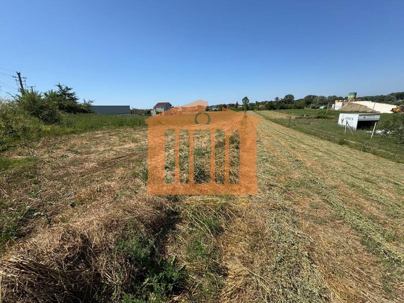 Tokë në shitje në Pjeze, Durrës, 1 800 m². Foto 3 nga 4