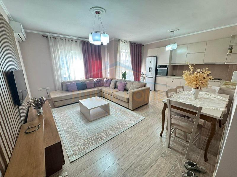 Appartamento 2+1 in affitto a Astir Tiranë, Tirana, 105 m²