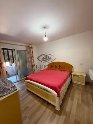 Apartament 2+1 në shitje në Muzeu i Dëshmorëve, Durrës, 130 m². Foto 5 nga 8