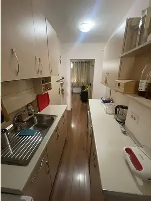 Apartament 1+1 me qera në Ish Ekspozita, Tiranë, 50 m². Foto 6 nga 7