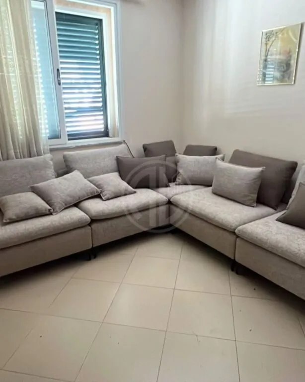 Apartament 2+1 me qera në Rruga Aleksander Goga, Durrës, 70 m². Foto 1 nga 5