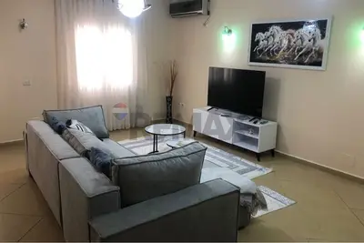 Apartament 2+1 me qera në Rruga Margarita Tutulani, Tiranë, 104 m². Foto 2 nga 3