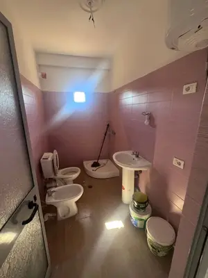 Apartament 1+1 në shitje në Misto Mame, Tiranë, 70 m². Foto 9 nga 9