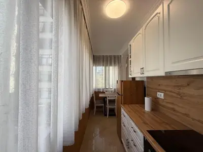Apartament 2+1 me qera në Ish Ekspozita, Tiranë, 76 m². Foto 4 nga 8