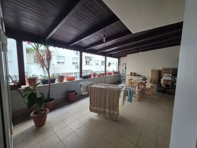 Apartament 2+1 me qera në Kompleksi Delijorgji, Tiranë, 100 m². Foto 2 nga 5