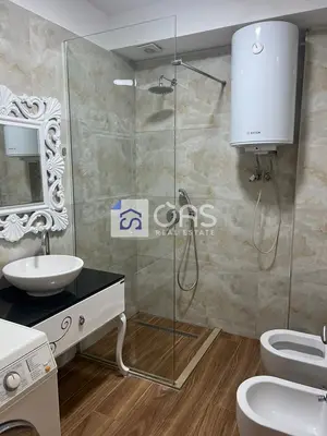 Apartament 3+1 me qera në Kodra e Diellit, Tiranë, 120 m². Foto 10 nga 11