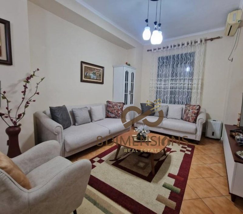 Appartamento 2+1 in affitto a Prane Shallvareve, Tirana, 100 m²