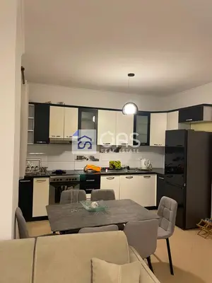 Apartament 2+1 me qera në Fresku, Tiranë, 105 m². Foto 3 nga 5