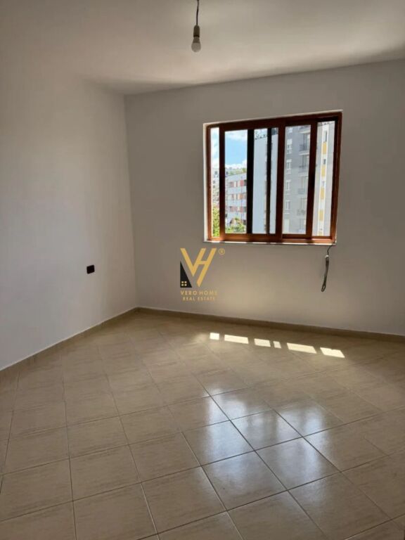 Apartament 1+1 me qera në Ali Demi, Tiranë, 63 m²