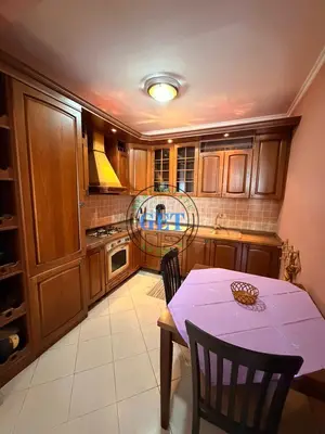 Apartament 3+1 në shitje në Tregu i Fruta-Perimeve, Durrës, 134 m². Foto 2 nga 11