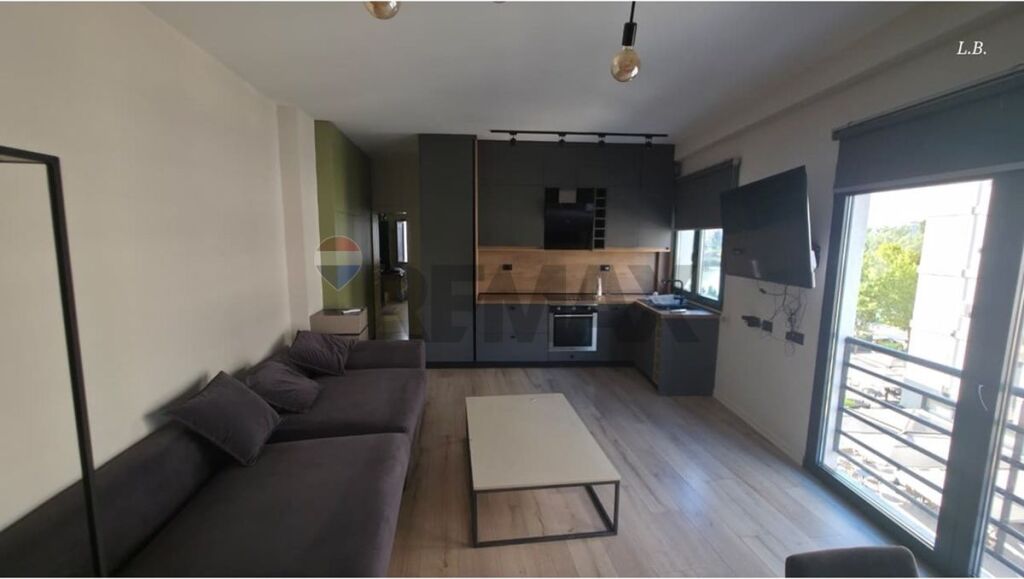 Apartment for sale in Liqeni i Thatë, Tirana, 68 m². Photo 3 of 3