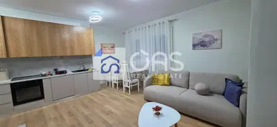 Apartament 2+1 me qera në Pazari i Ri, Tiranë, 98 m². Foto 2 nga 11