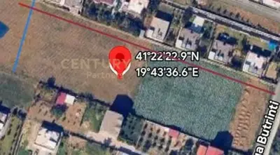 Tokë në shitje në Domje, Vorë, 2 200 m². Foto 1 nga 2