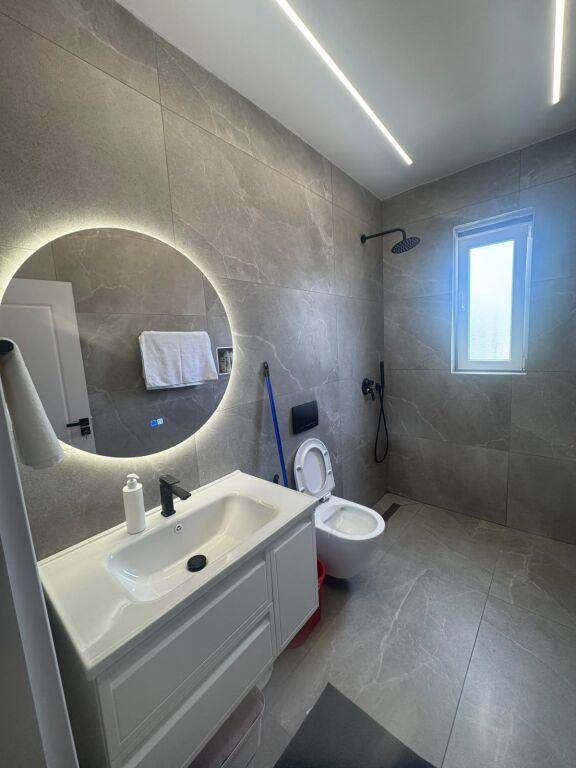 Apartament 2+1 në shitje në Rruga Vangjel Capo, Tiranë, 57 m². Foto 3 nga 9
