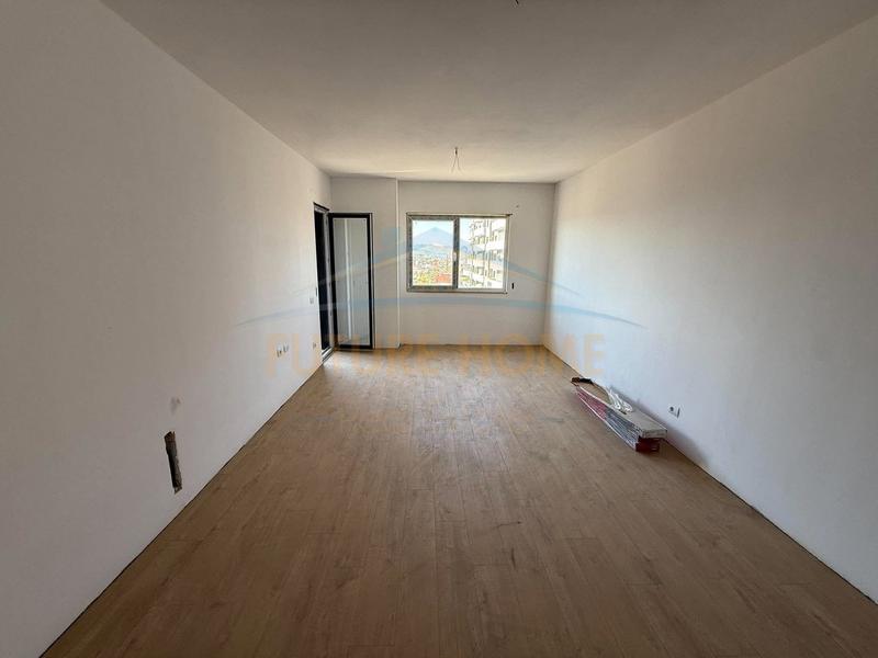 Apartment 2+1 for sale in Kamez, Kamëz, 113 m²