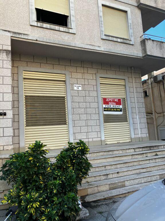 Commercial space for rent in Rruga Butrinti, Sarandë, 75 m²