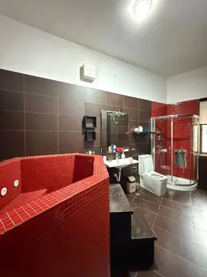 Appartamento 2+1 in affitto a Rruga e Barrikadave, Tirana, 120 m². Foto 6 di 10