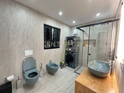 Vilë me qera në Sauk i Vjetër, Tiranë, 240 m². Foto 12 nga 12