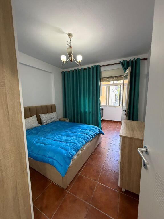 Apartament 1+1 me qera në Plazh Iliria, Durrës, 70 m². Foto 6 nga 8