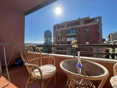 Apartament 2+1 në shitje në Rruga e Barrikadave, Tiranë, 109 m². Foto 3 nga 12