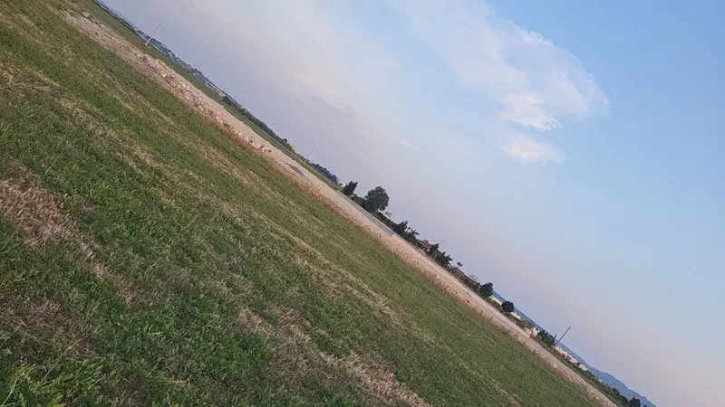 Tokë në shitje në Fllake, Durrës, 10 000 m²