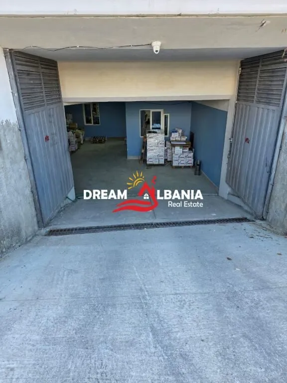 Warehouse for sale in Kashar, Tirana, 1,372 m². Photo 1 of 7