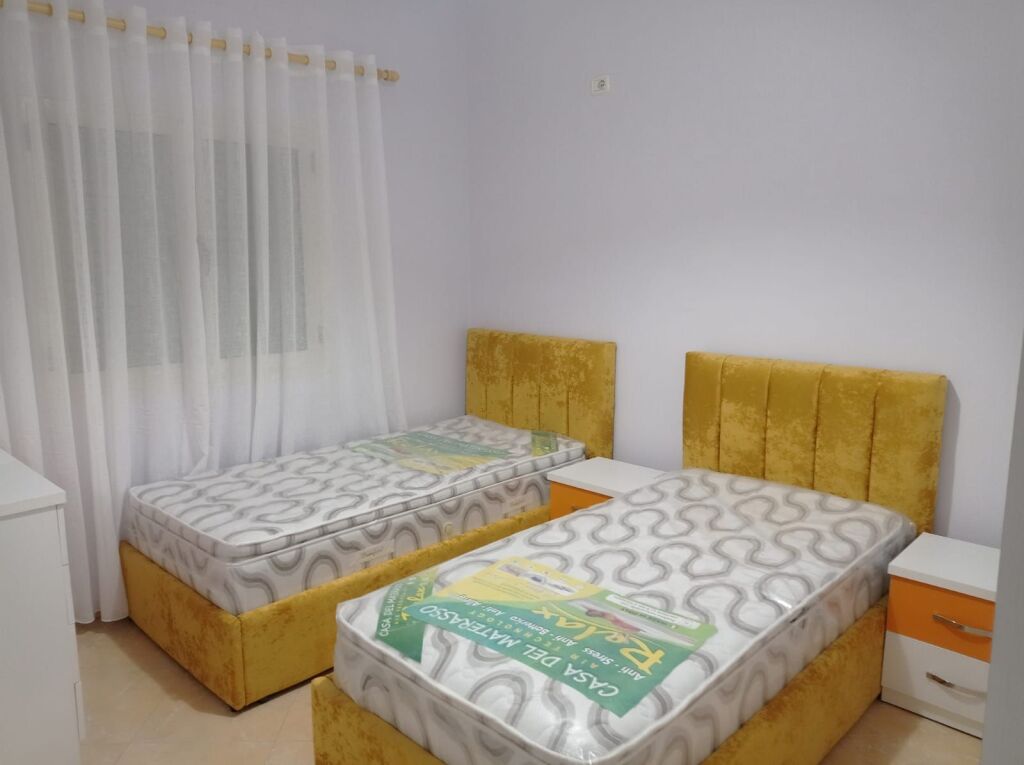 Apartment 2+1 for rent in Kinostudio, Tirana, 100 m². Photo 3 of 3