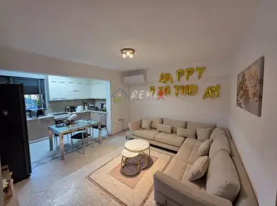 Apartament 2+1 në shitje në Durrës, 121 m². Foto 1 nga 12