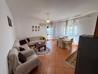 Apartament 1+1 në shitje në Plazh, Durrës, 62 m². Foto 2 nga 8