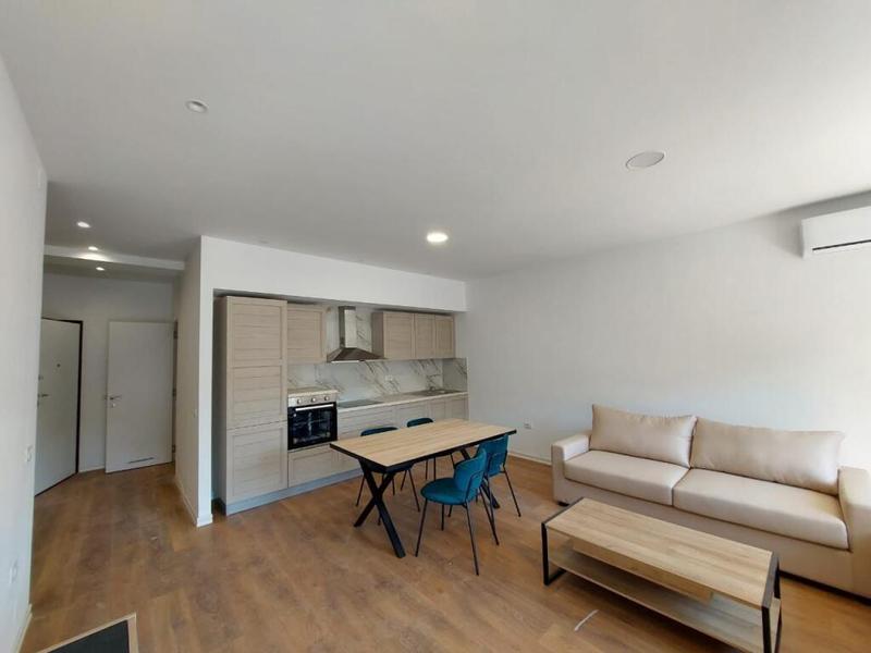 Apartament 2+1 në shitje në Bulevardi Vlore-Skele, Vlorë, 129 m². Foto 3 nga 12