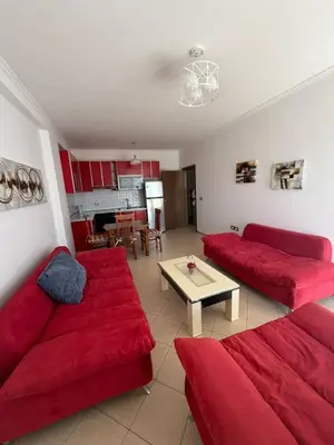 Appartamento 1+1 in affitto a Rruga e Kavajës, Tirana, 72 m². Foto 1 di 8