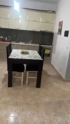 Apartament 1+1 me qera në Astir, Tiranë, 71 m². Foto 5 nga 8