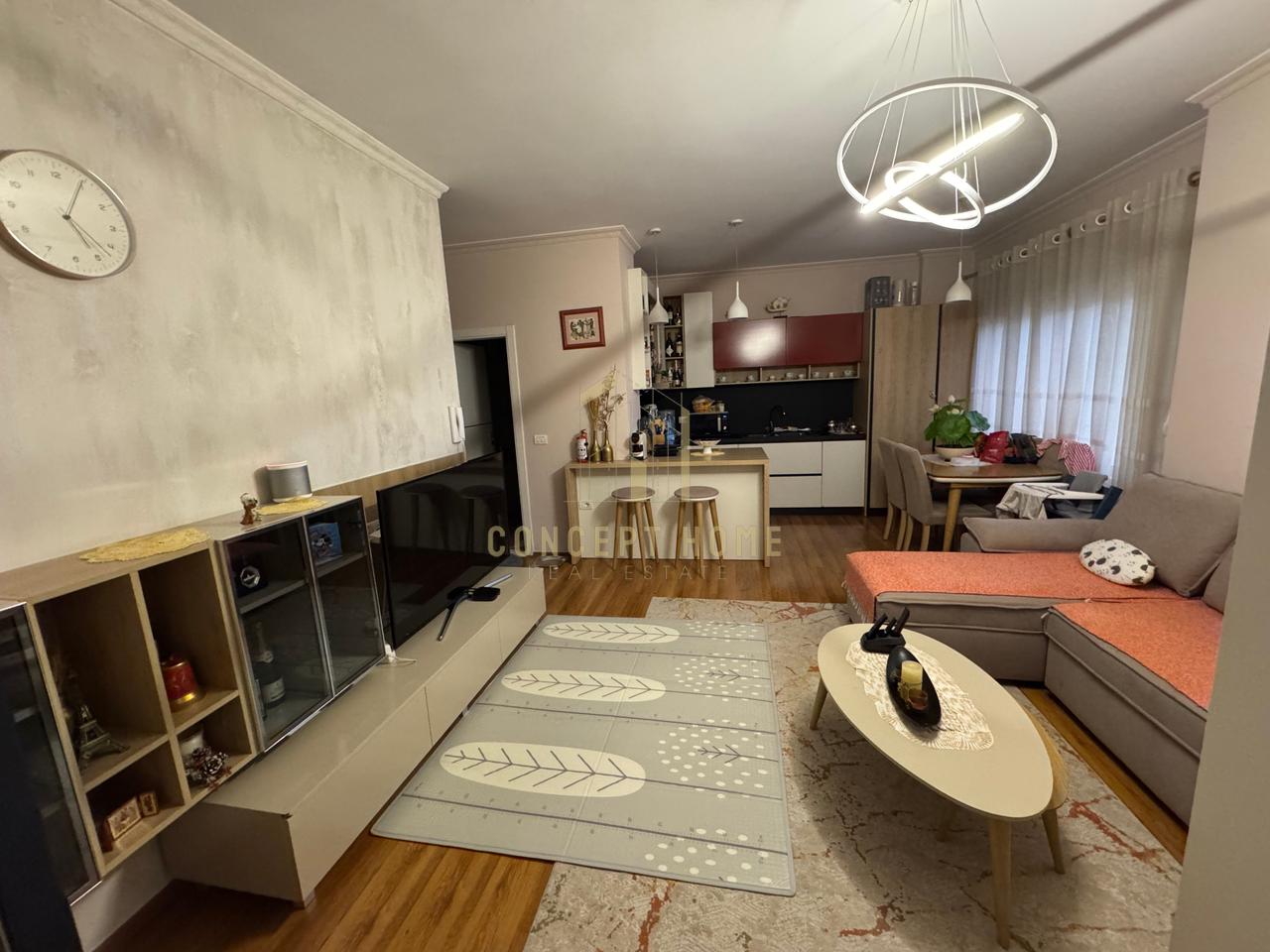 Appartamento 1+1 in affitto a Lake View, Tirana, 63 m². Foto 3 di 3