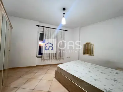 Appartamento 1+1 in affitto a Porcelan, Tirana, 70 m². Foto 2 di 7