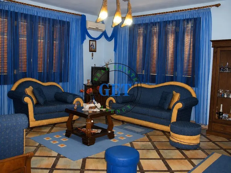 Villa for sale in Kazazit, Durrës, 824 m²