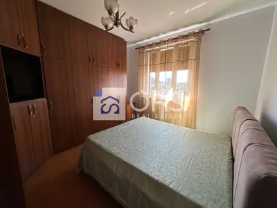 Apartament 2+1 me qera në Pazari i Ri, Tiranë, 80 m². Foto 4 nga 6