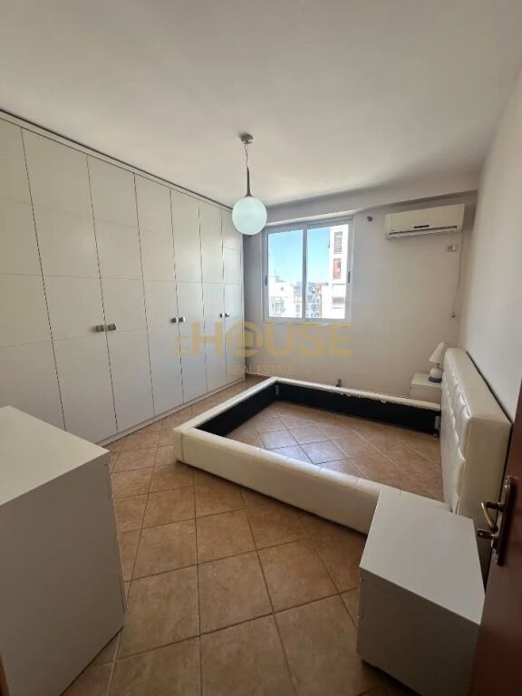 Apartament 2+1 në shitje në Misto Mame, Tiranë, 100 m². Foto 2 nga 3