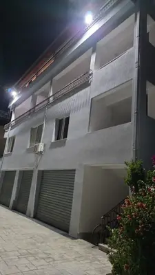 Shtëpi private 3+1 me qera në Vizion Plus, Tiranë, 150 m². Foto 2 nga 3