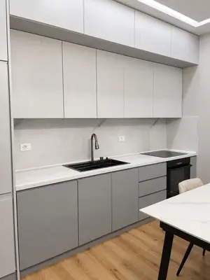 Apartament 1+1 me qera në Rruga 1 Maj, Korçë, 60 m². Foto 2 nga 12
