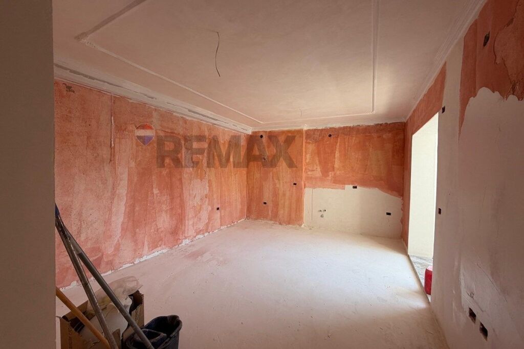 Apartment for sale in Vasil Shanto, Tirana, 74 m². Photo 1 of 3