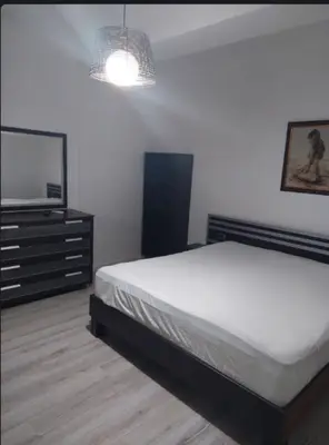 Apartament 2+1 me qera në Rruga Mihal Grameno, Tiranë, 150 m². Foto 4 nga 6