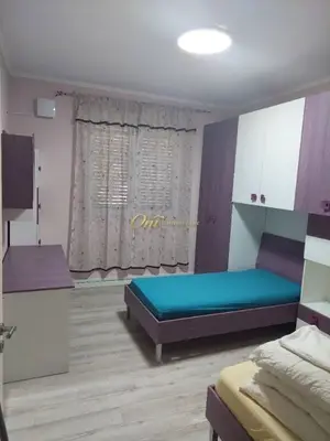 Apartament 2+1 me qera në Rruga Mihal Grameno, Tiranë, 150 m². Foto 4 nga 5