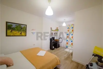 Apartament 2+1 me qera në Ministria e Jashtme, Tiranë, 106 m². Foto 7 nga 9