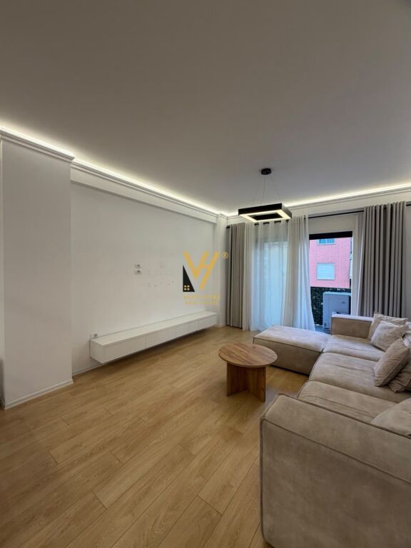 Apartament 3+1 me qera në Rruga e Kosovarëve, Tiranë, 135 m². Foto 1 nga 3