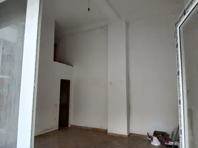 Negozio in affitto a Rruga Thoma Koxhaj, Tirana, 30 m². Foto 4 di 4