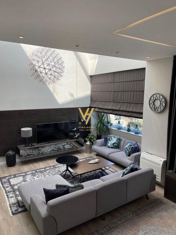 Vilë në shitje në Kodra e Diellit 1, Tiranë, 307 m²