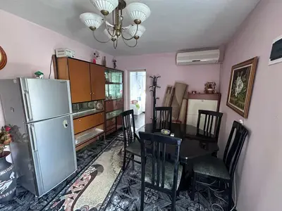 House for rent in Rruga 1 Maj, Fier, 100 m². Photo 7 of 8